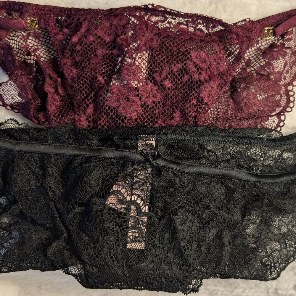 2 pairs lacy cheeky panties